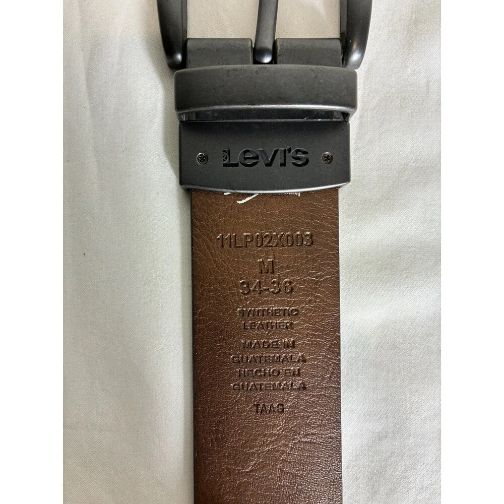 Levi's Mens Belt Sz 34-36 Reversible Black/Brown Stitching Logo Buckle